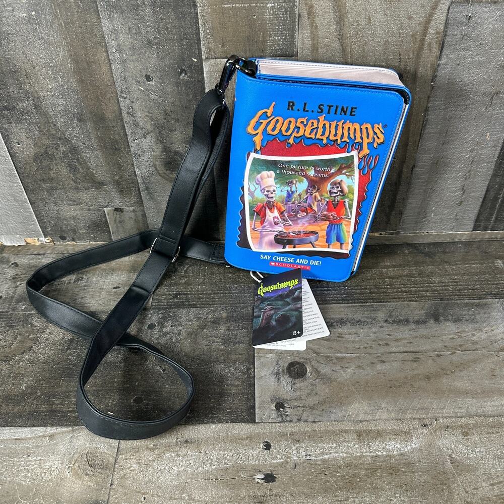New With Tags Loungefly Goosebumps "Say Cheese And Die" Purse Crossbody Bag NWT